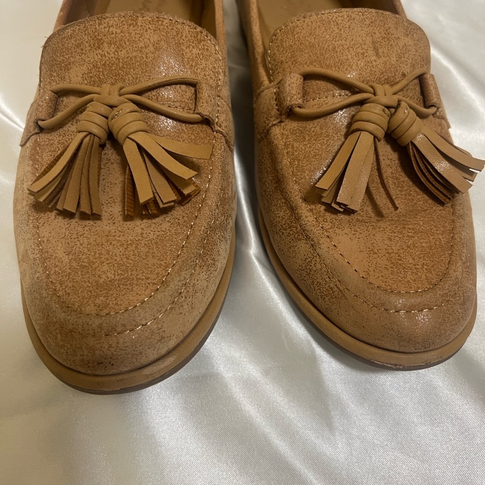 Crown Vintage Brown Tassel Loafers - Picture 2 of 6